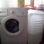 Washing machine for cottages and rural areas without running water